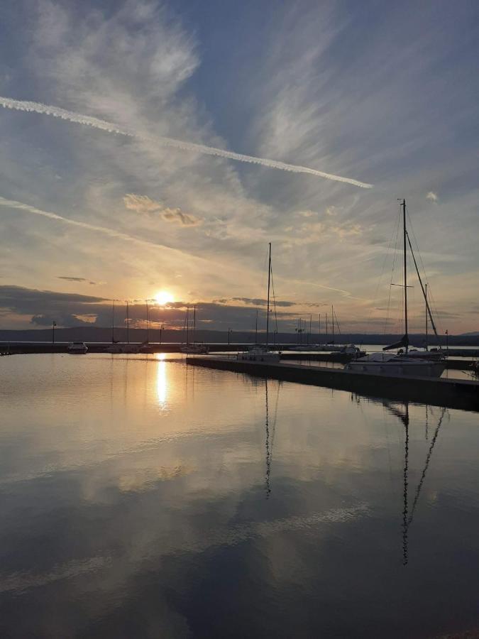Meridiano 12 Bolsena Buitenkant foto