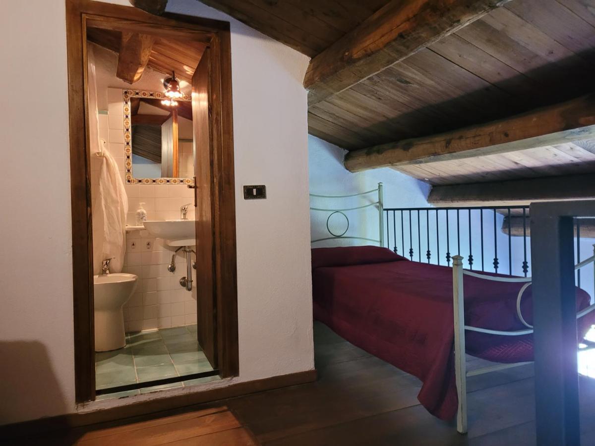 Meridiano 12 Bolsena Buitenkant foto