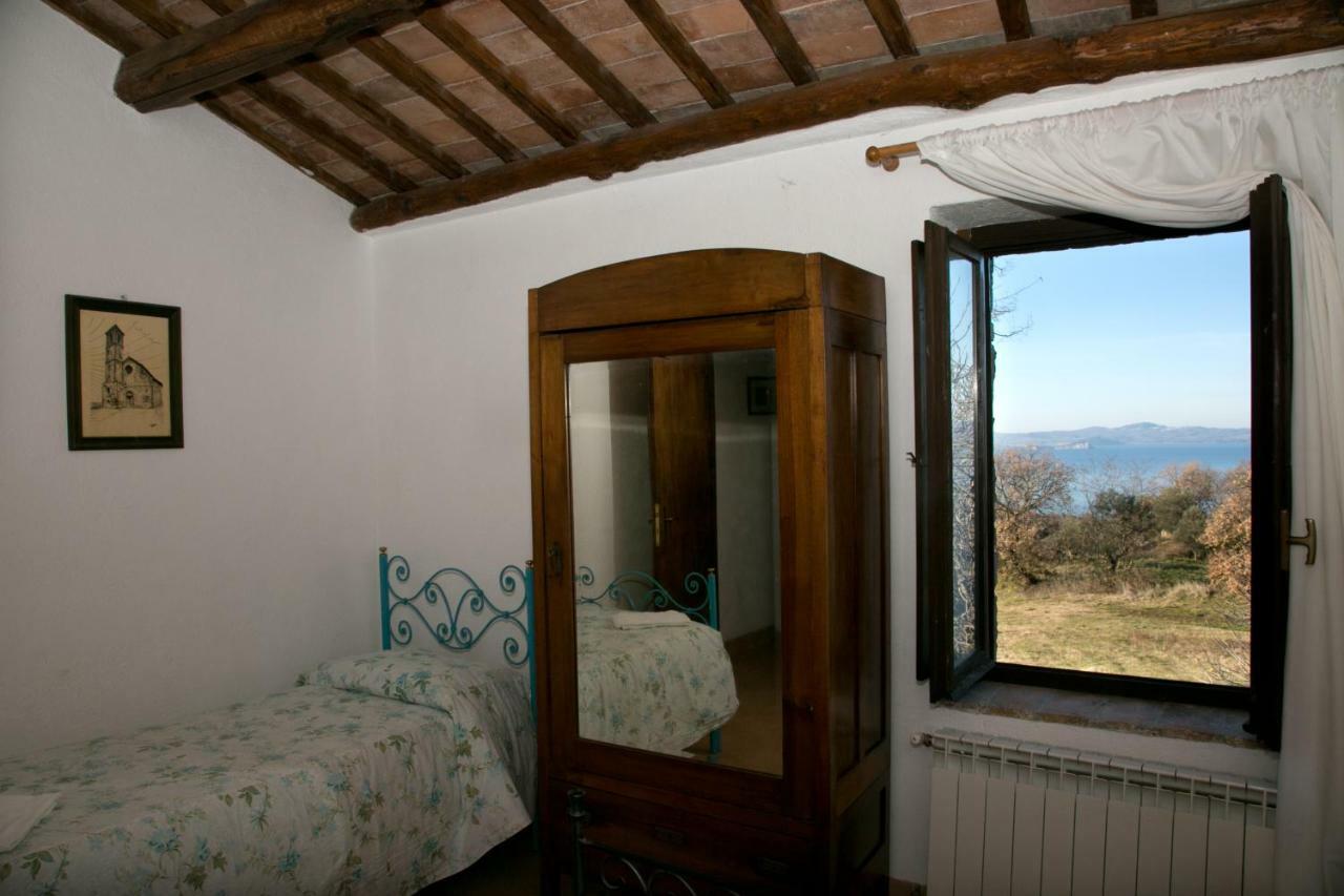 Meridiano 12 Bolsena Buitenkant foto